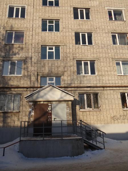 Продается комната, 4этаж, ул. Ухтомского, д. 25, площадь 13 м². Комната теплая, светлая, сделан косм
