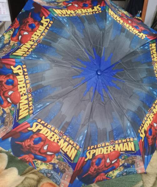 Продам детский зонт для мальчика с Человеком пауком